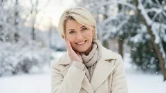 Chi vuole dimostrare molti anni in meno della sua età dovrebbe evitare queste 6 abitudini