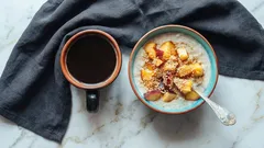 Le persone che mangiano sempre la stessa cosa a colazione hanno 5 vantaggi importanti